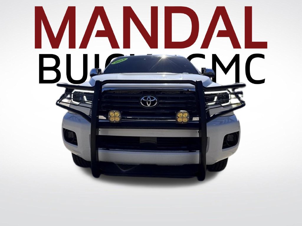 Used 2018 Toyota Sequoia Limited w/ Safety & Convenience Package AWD/4WD image 2