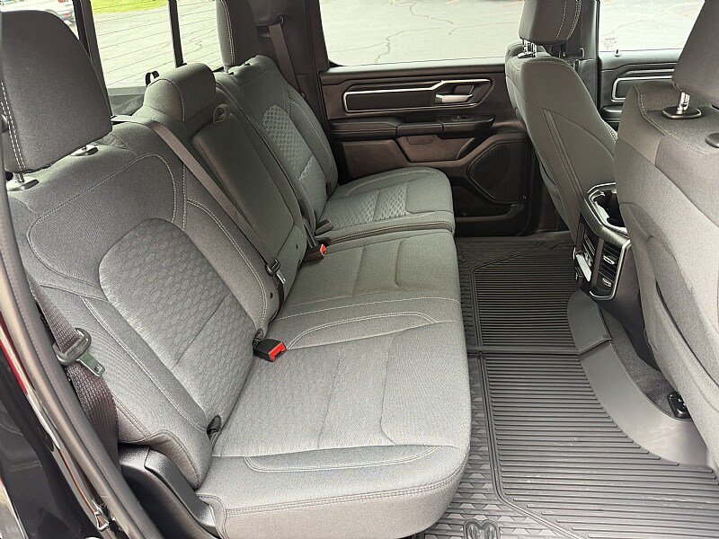 Used 2025 RAM 1500 Big Horn AWD/4WD image 23