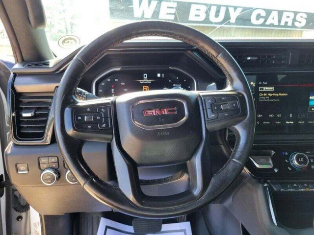 Used 2022 GMC Sierra 1500 AT4 w/ AT4 Preferred Package image 16