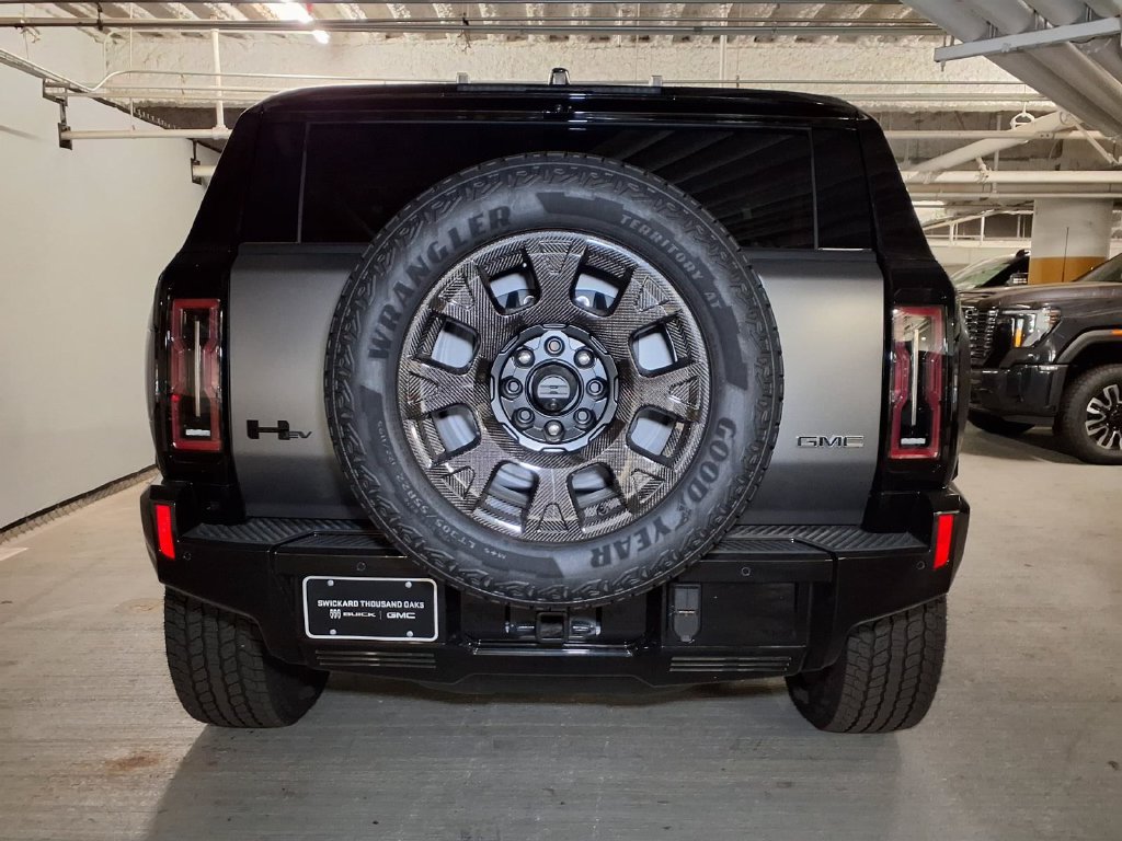 New 2026 GMC Hummer EV 3X w/ Carbon Fiber Edition Package AWD/4WD image 9