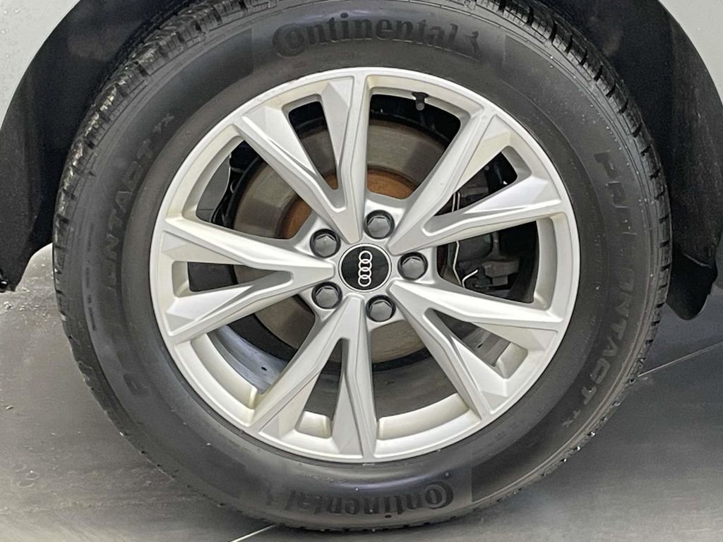 Used 2021 Audi Q3 2.0T Premium Plus image 12