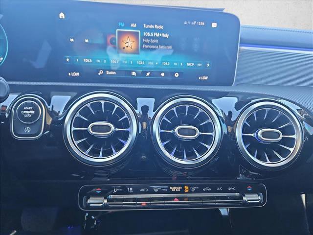 Used 2020 Mercedes-Benz CLA 250 image 14