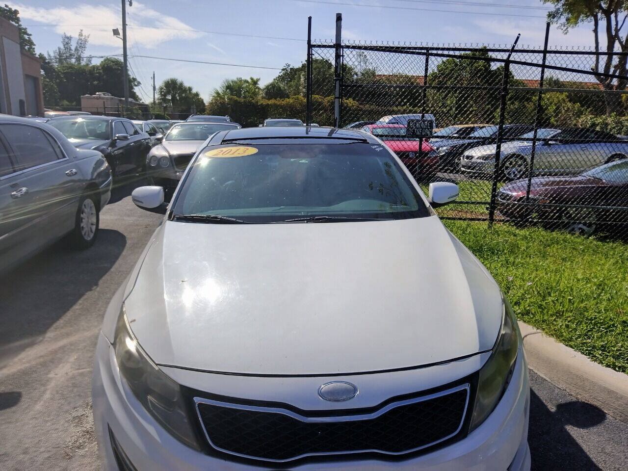 Used 2013 Kia Optima SX w/ Limited Pkg FWD image 2