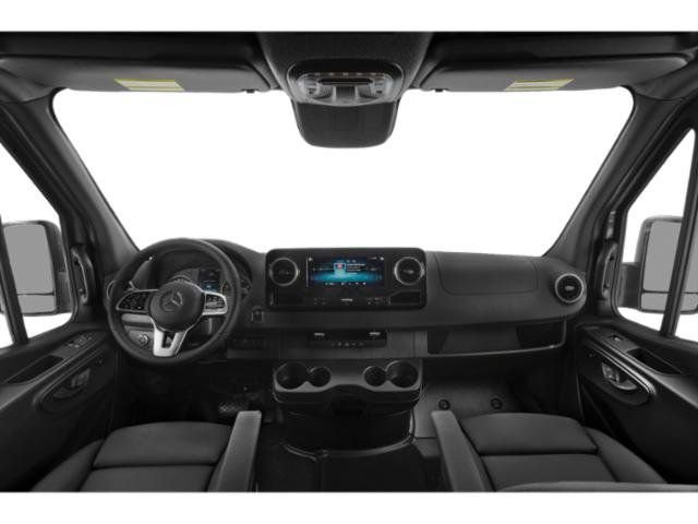 Used 2022 Mercedes-Benz Sprinter 3500 image 8