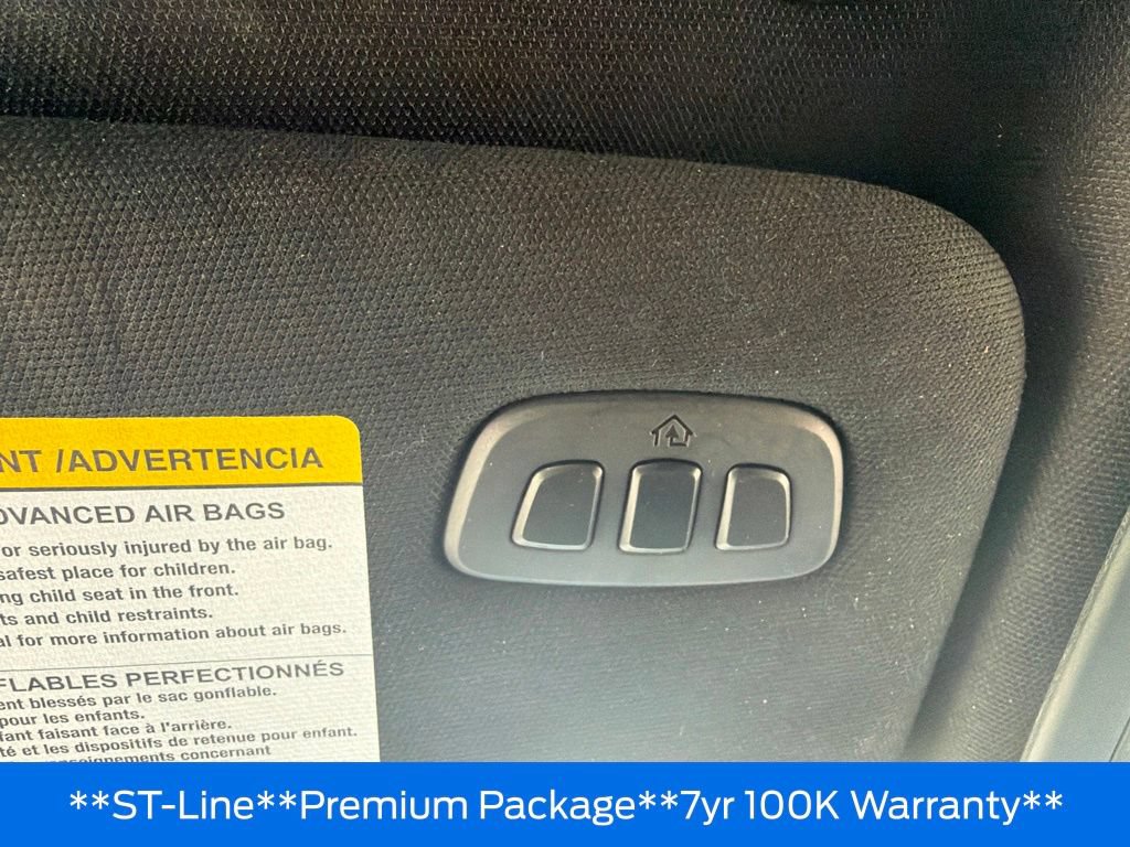 Used 2025 Ford Explorer ST-Line w/ Premium Package AWD/4WD image 16