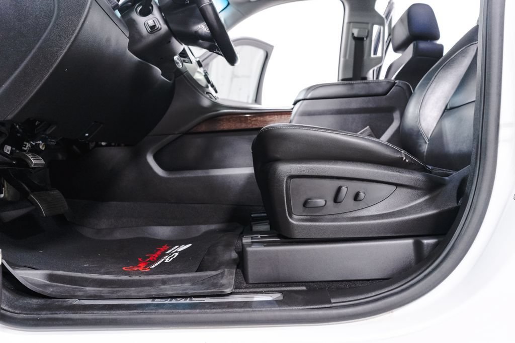 Used 2020 GMC Yukon SLT AWD/4WD image 28