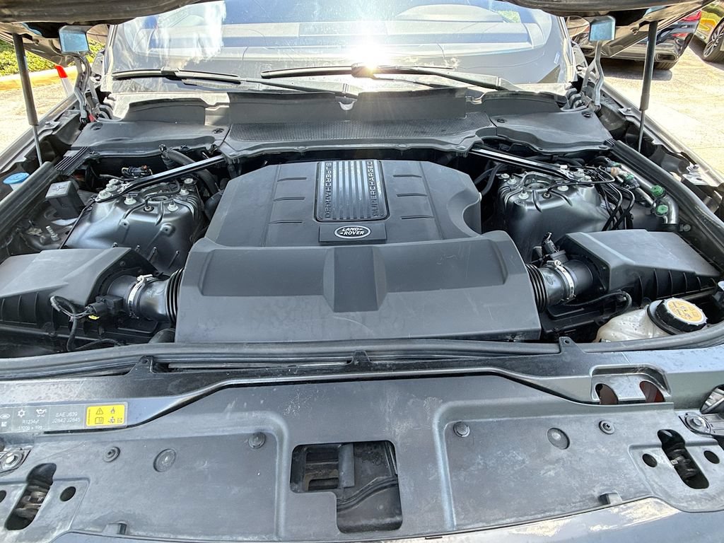 Used 2019 Land Rover Discovery HSE AWD/4WD image 34