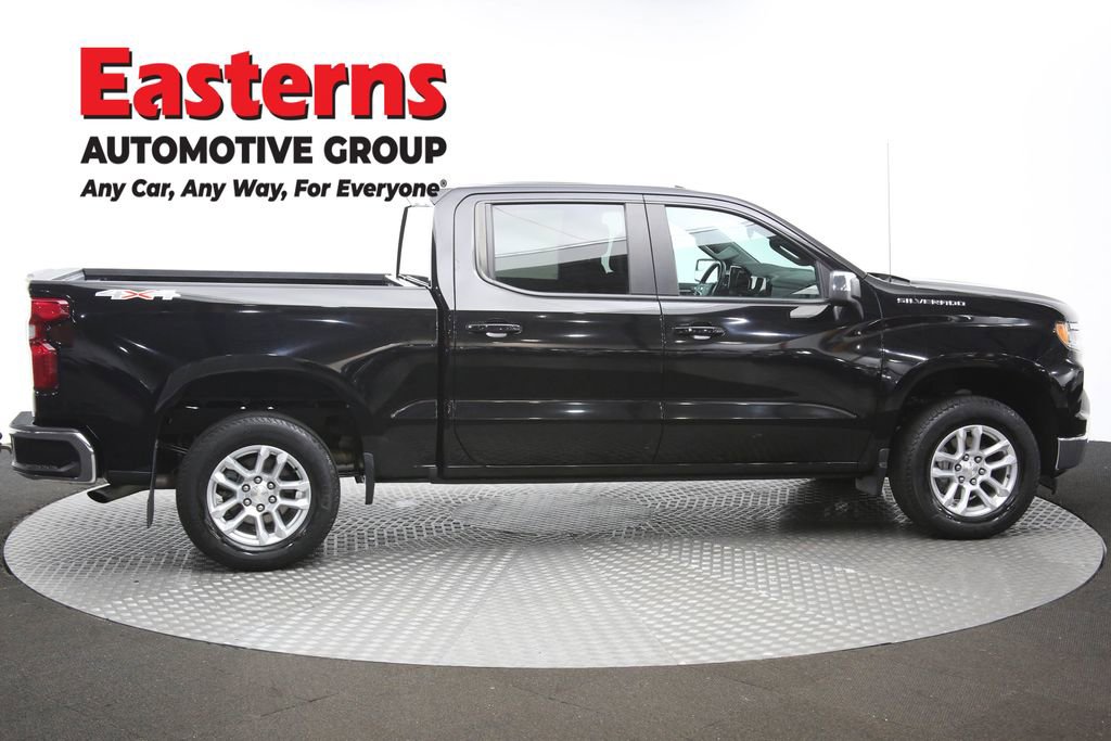 Used 2022 Chevrolet Silverado 1500 LT image 45