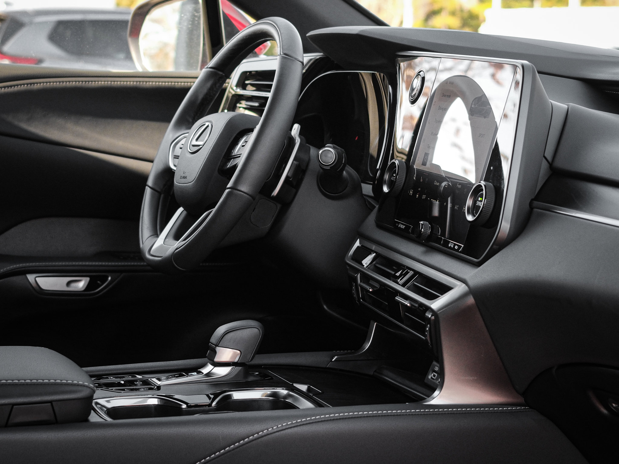 Used 2024 Lexus RX 350 Premium w/ Accessory Package image 35