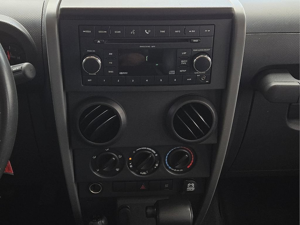 Used 2008 Jeep Wrangler X AWD/4WD image 11