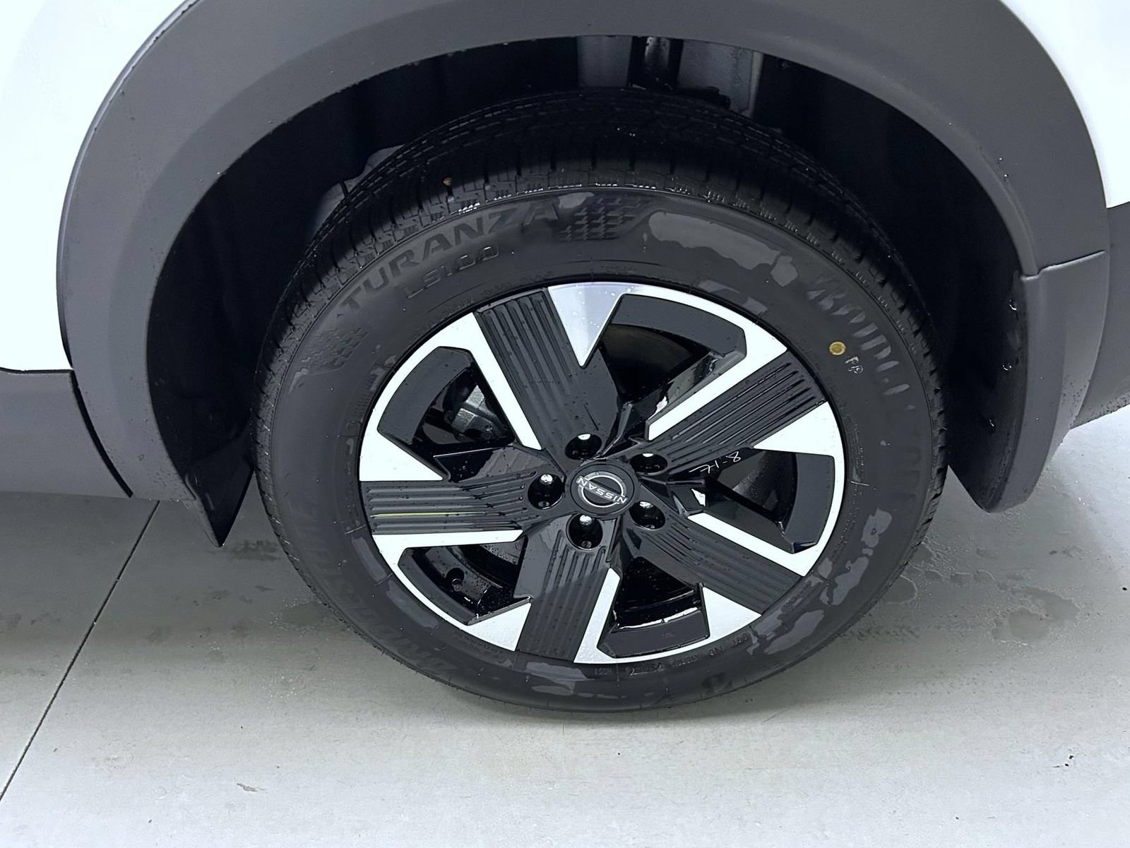 New 2027 Nissan Kicks SV AWD/4WD image 22