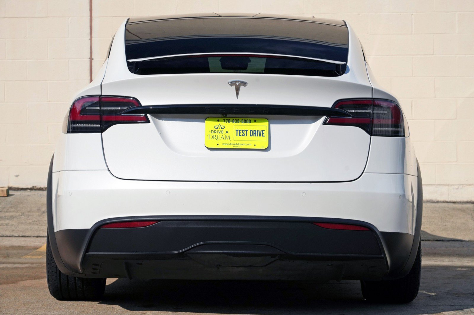Used 2023 Tesla Model X AWD/4WD image 11