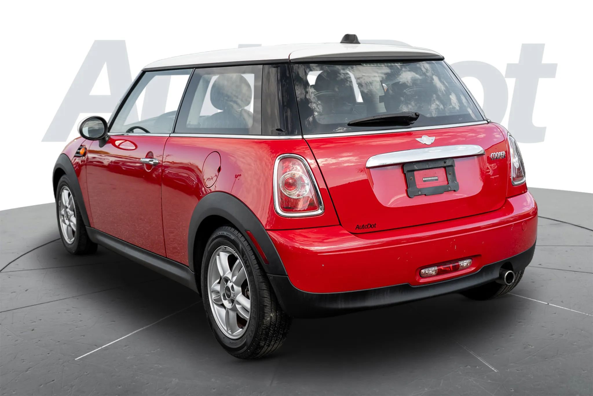 Used 2013 MINI Cooper Hardtop FWD image 2
