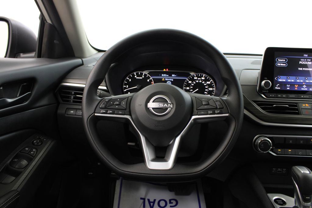 New 2026 Nissan Altima 2.5 SV image 21