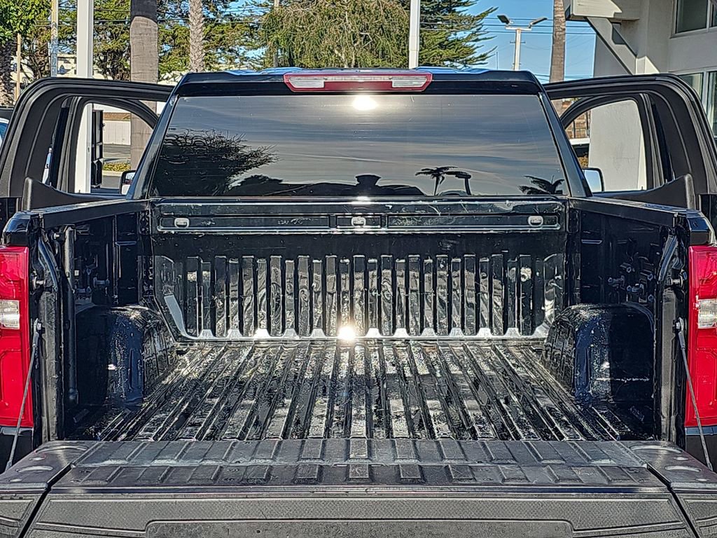 Used 2021 Chevrolet Silverado 1500 Custom w/ LPO, Dark Essentials Package image 12