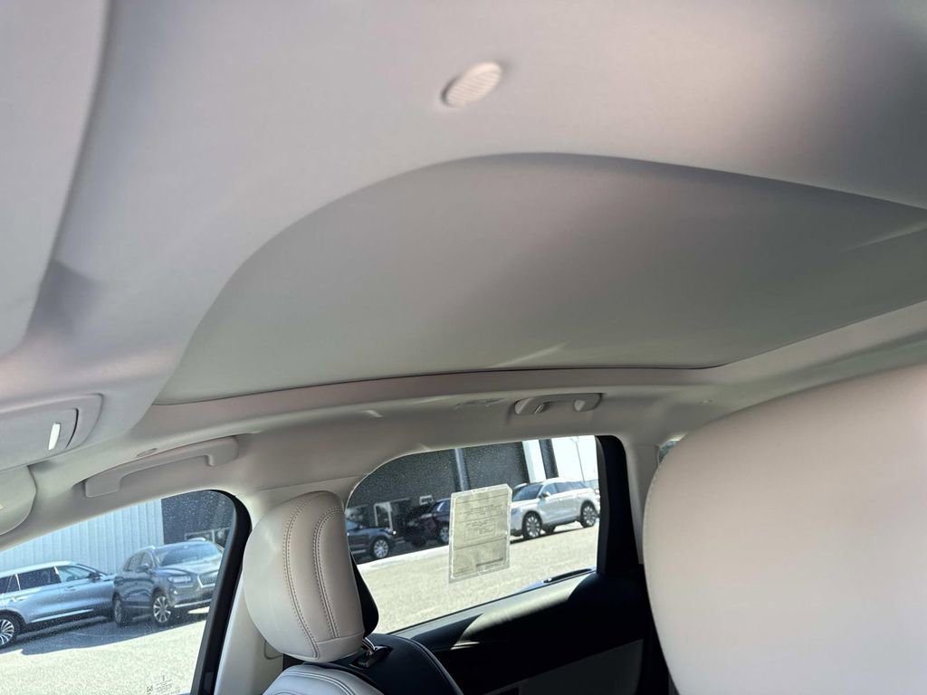 New 2026 Lincoln Nautilus Reserve image 32