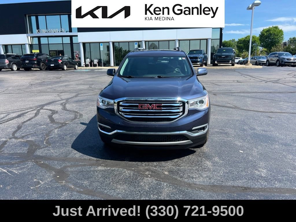 Used 2018 GMC Acadia SLE w/ Driver Alert Package I FWD image 2
