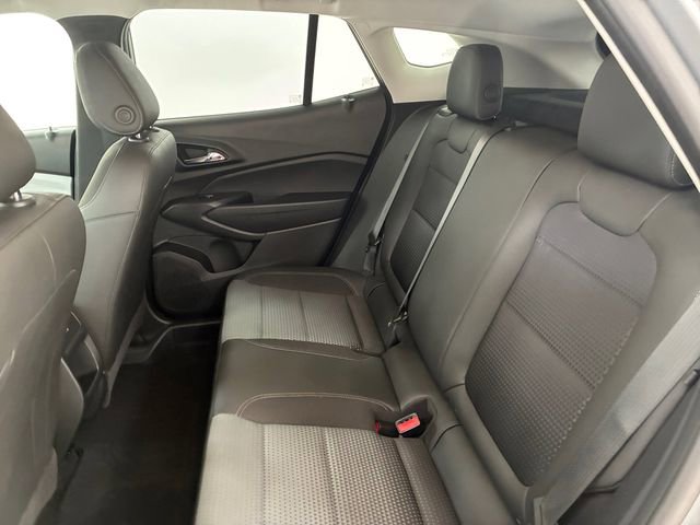 Certified 2024 Chevrolet Trax LT w/ Driver Confidence Package image 18