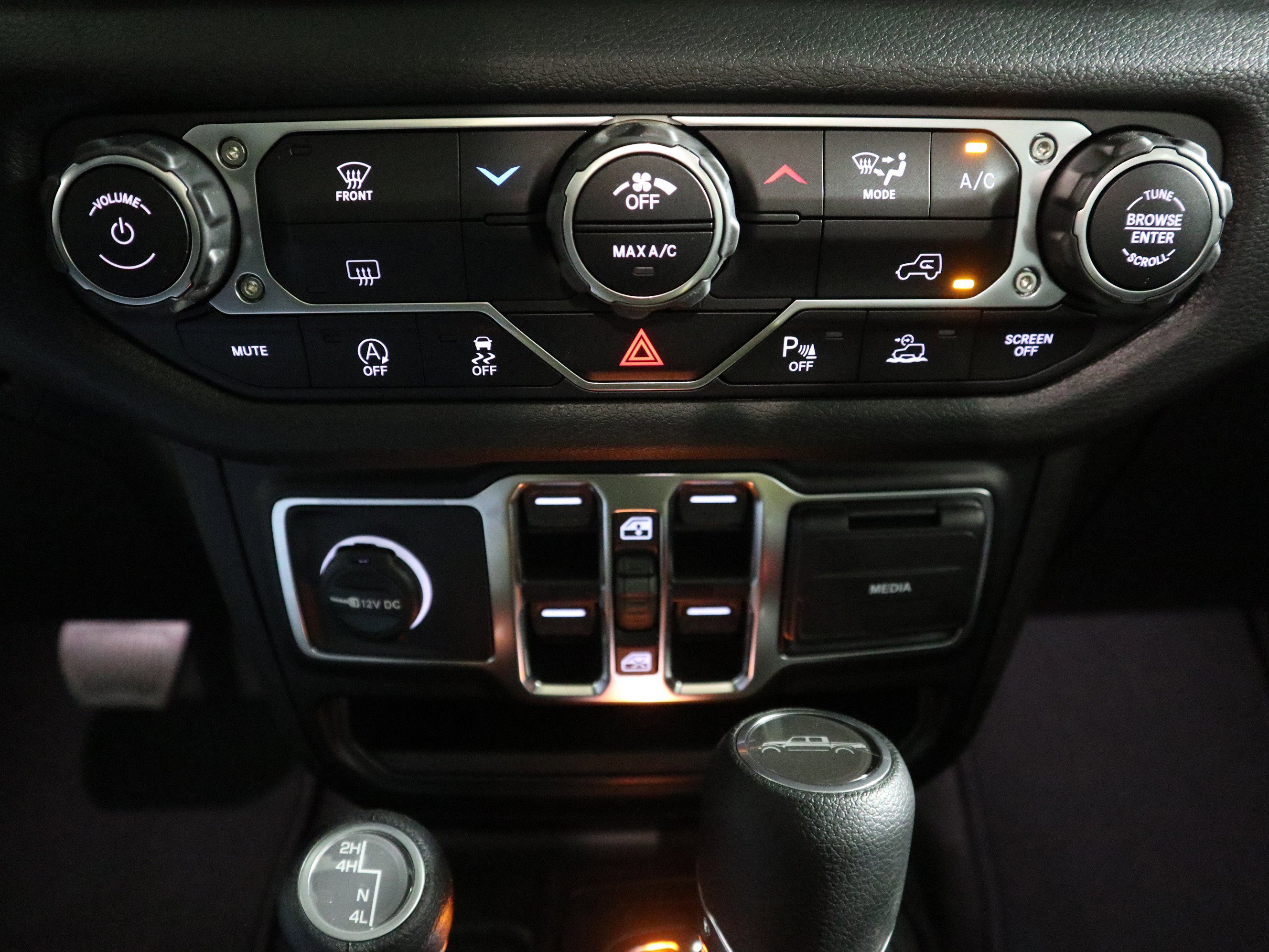New 2025 Jeep Gladiator Sport AWD/4WD image 26