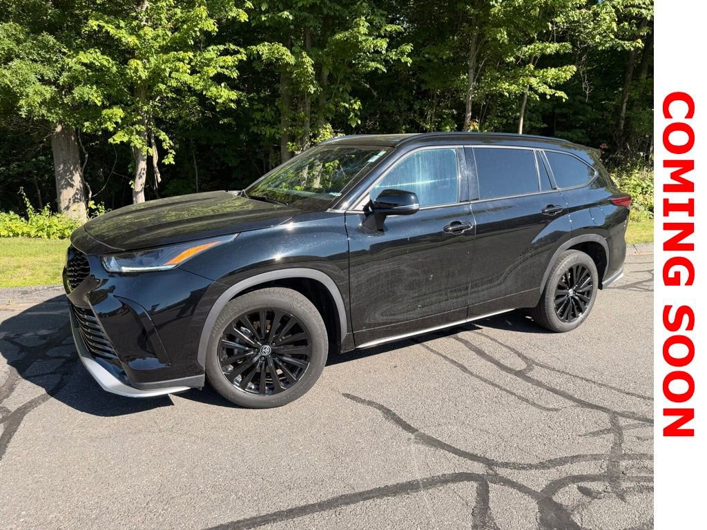 Used 2023 Toyota Highlander XSE