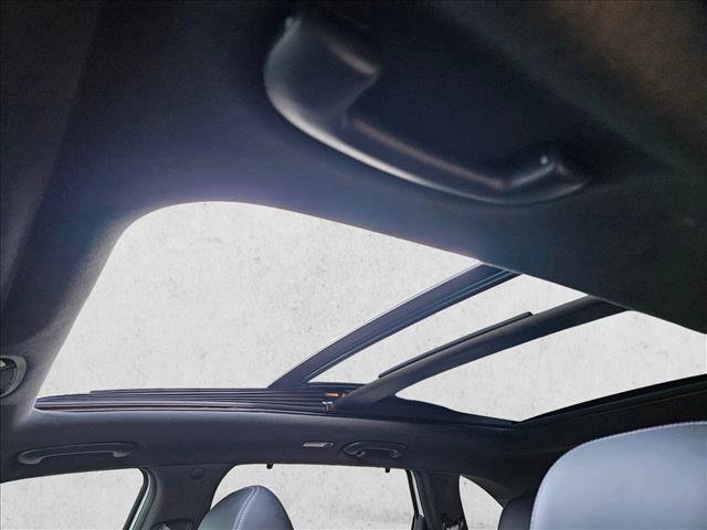 Used 2019 Kia Sorento SX image 17