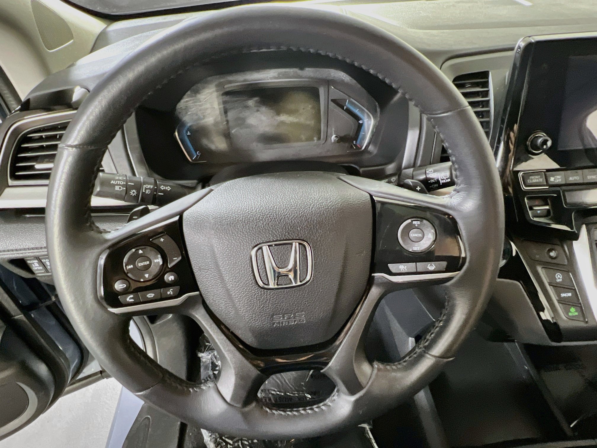 Used 2023 Honda Odyssey Touring image 11
