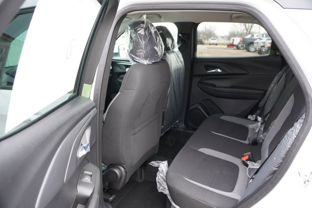 New 2026 Chevrolet TrailBlazer LT image 11