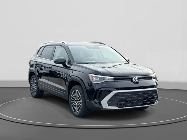 New 2026 Volkswagen Taos SE