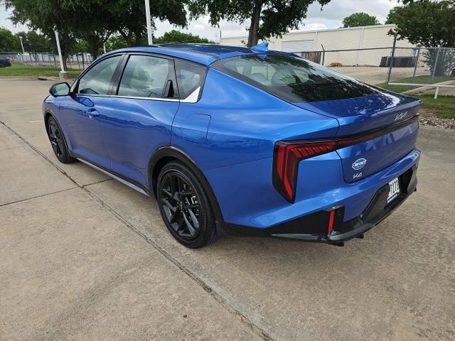 Certified 2025 Kia K4 GT-Line Turbo image 3