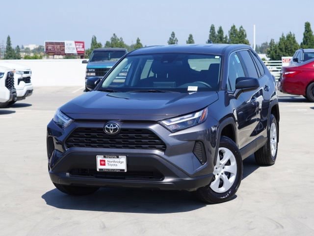 Certified 2025 Toyota RAV4 LE FWD image 3