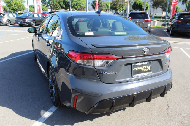 Certified 2024 Toyota Corolla SE w/ SE Premium Package FWD image 14