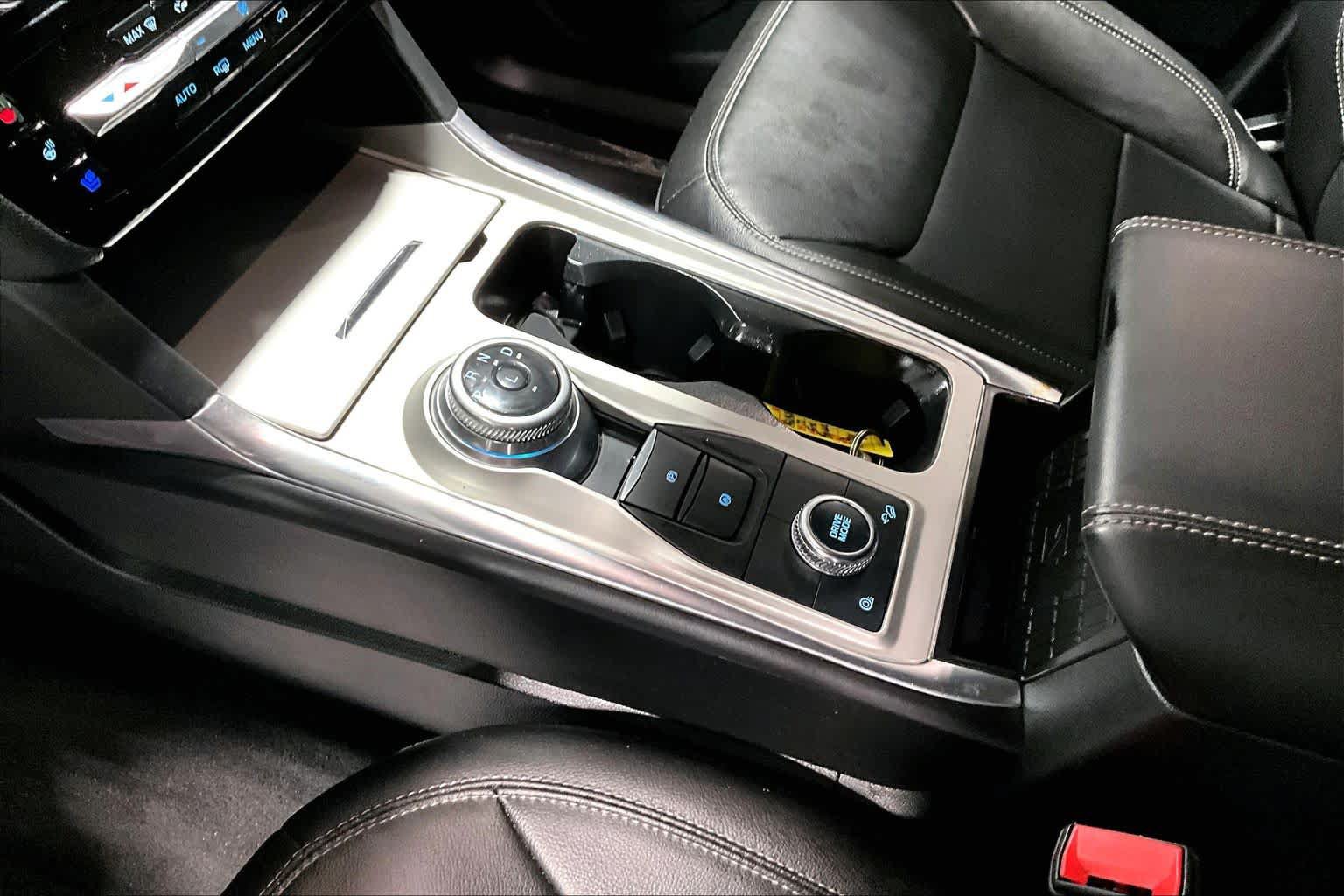 Used 2022 Ford Explorer Limited AWD/4WD image 17