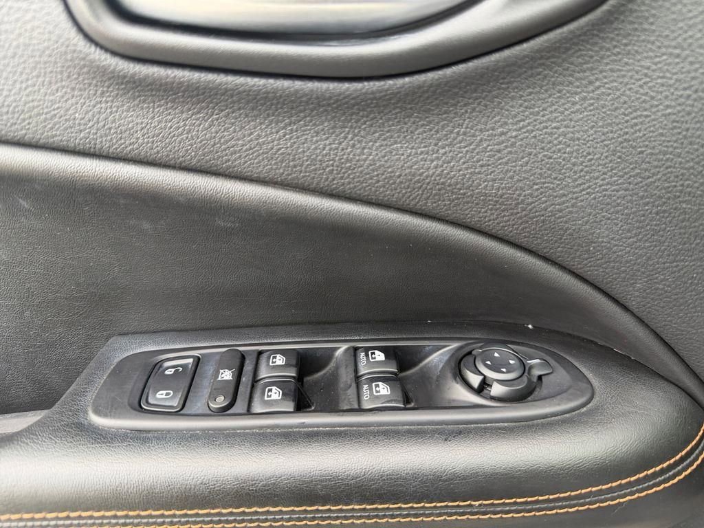 Used 2020 Jeep Compass Limited w/ Luxury Seat Group image 24