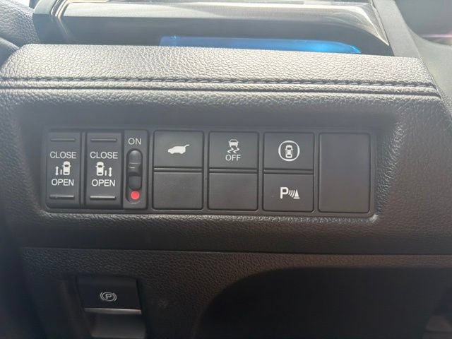 Used 2022 Honda Odyssey Elite image 31