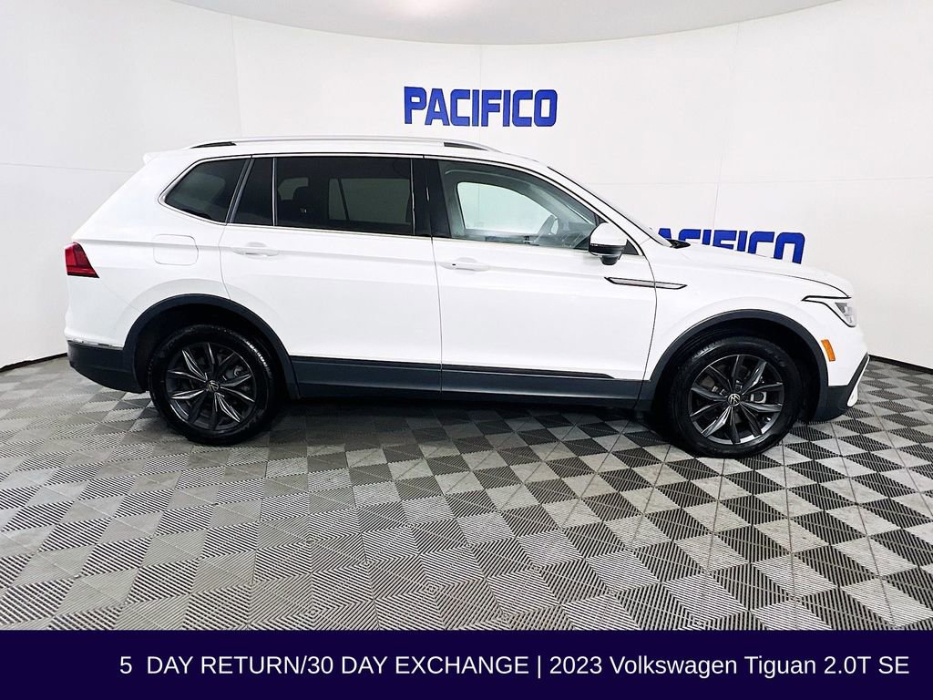 Used 2023 Volkswagen Tiguan SE image 8