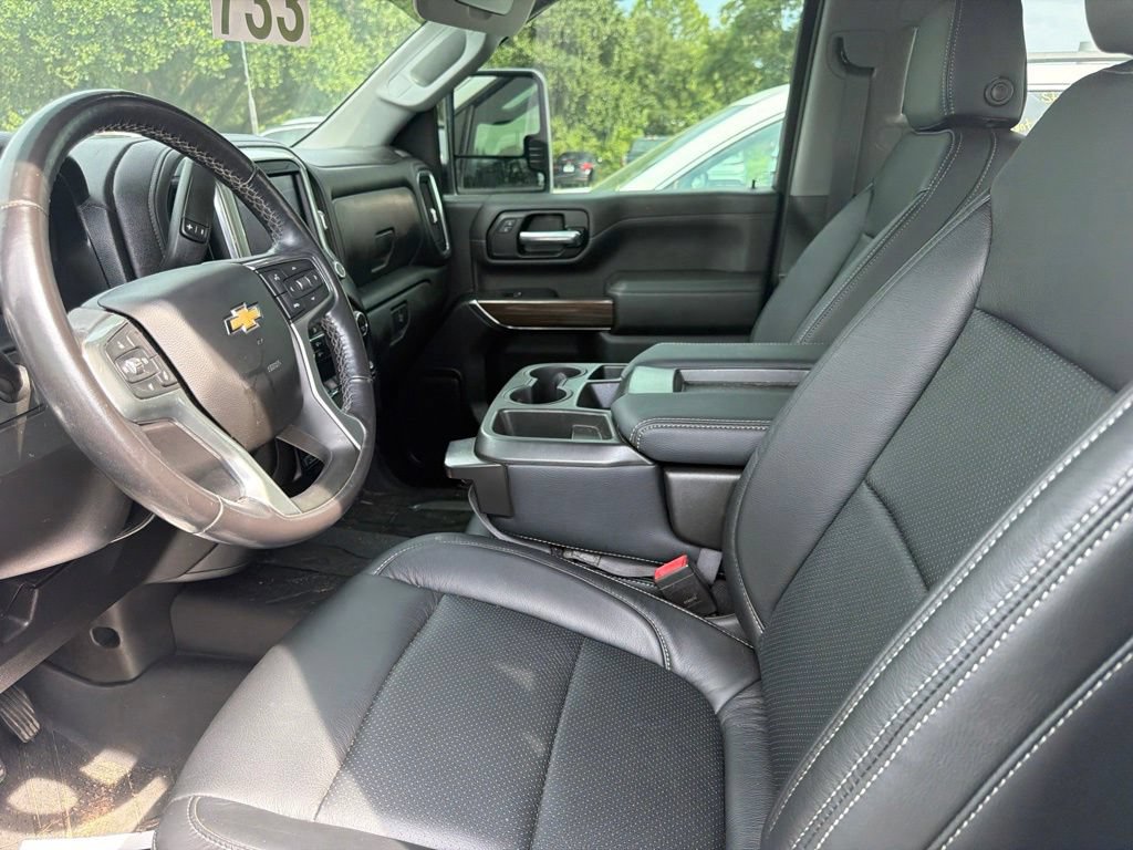 Used 2022 Chevrolet Silverado 2500 LT w/ Convenience Package AWD/4WD image 13