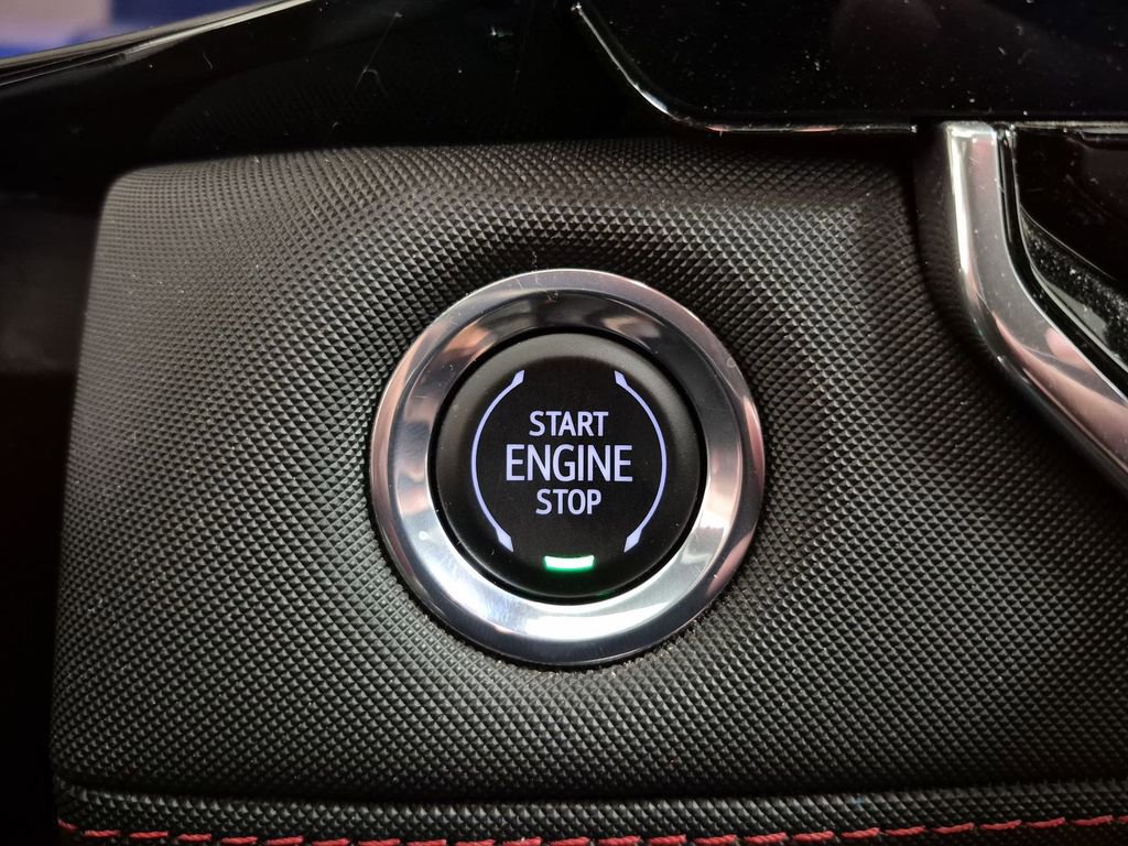 Certified 2024 Chevrolet Colorado Z71 w/ Z71 Convenience Package 2 image 17