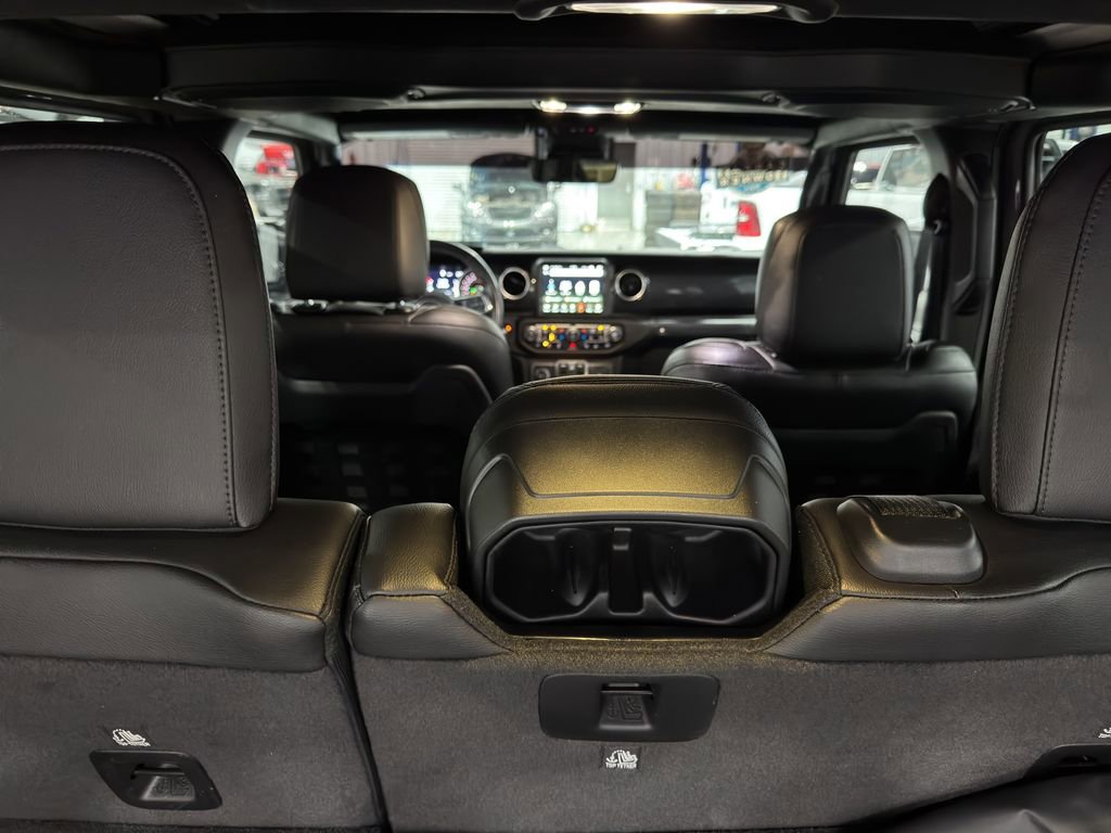 Used 2023 Jeep Wrangler Rubicon 392 w/ Trailer Tow Package image 10