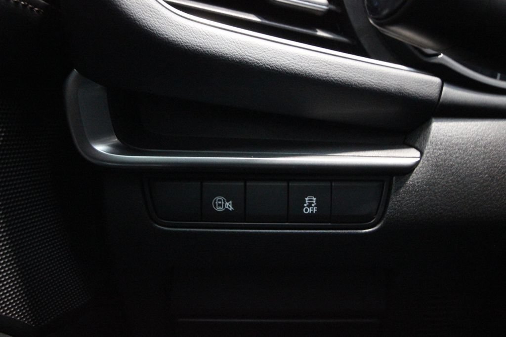 Used 2024 MAZDA MAZDA3 s FWD image 14