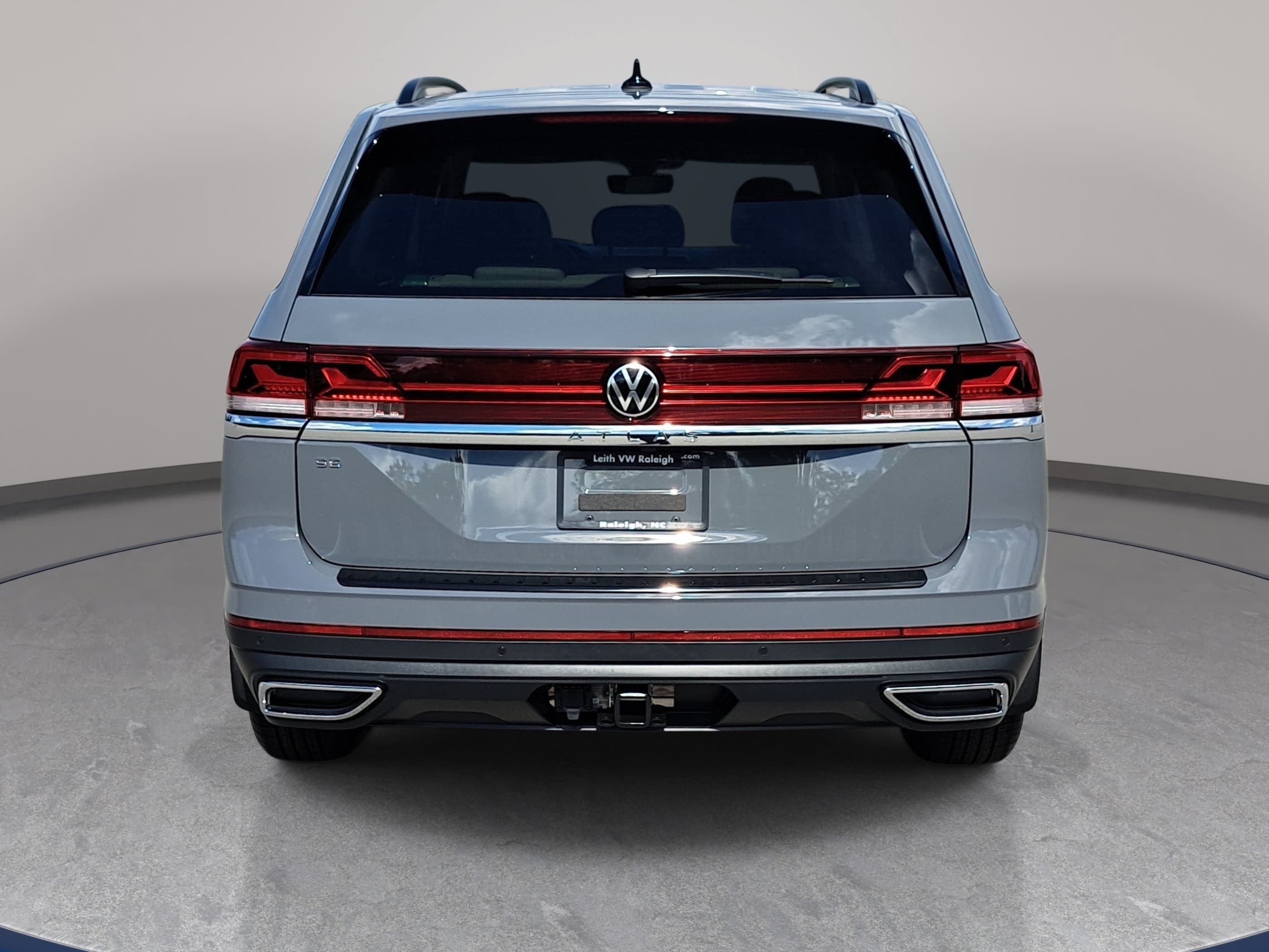 New 2026 Volkswagen Atlas SE FWD image 6