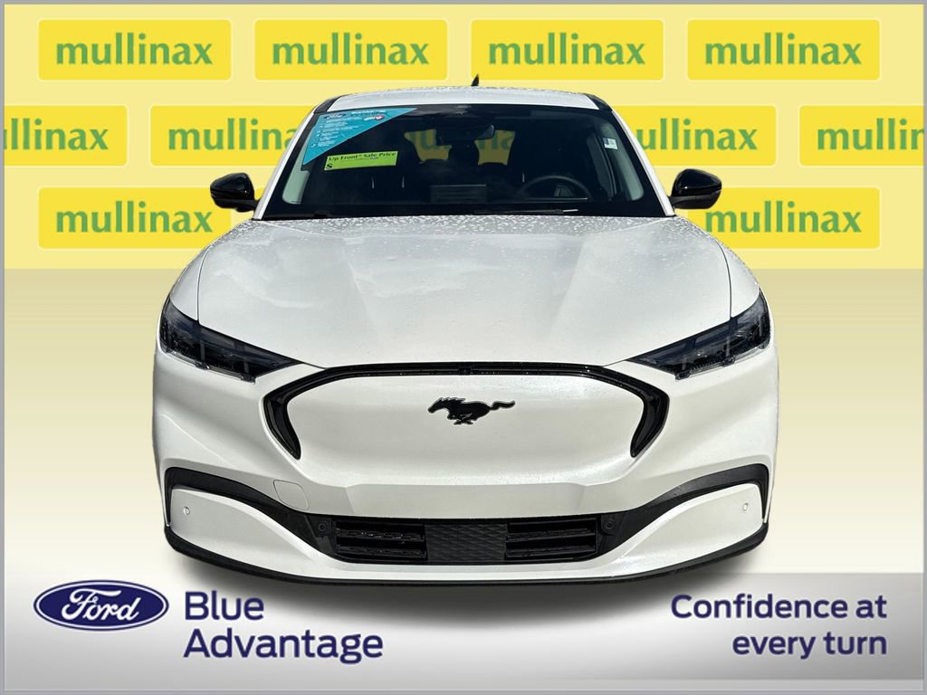 Used 2025 Ford Mustang Mach-E Premium image 11