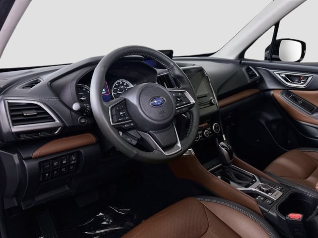 Certified 2023 Subaru Forester Touring AWD/4WD image 11