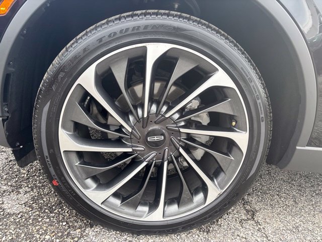 New 2026 Lincoln Aviator Reserve AWD/4WD image 28