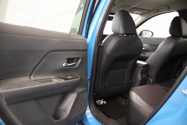 New 2026 Nissan Kicks SR w/ Cold Weather Package image 24
