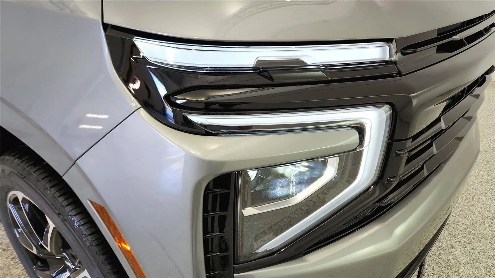 New 2026 Chevrolet Suburban RST w/ Comfort Package image 14