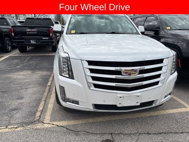 Used 2016 Cadillac Escalade ESV Luxury image 4
