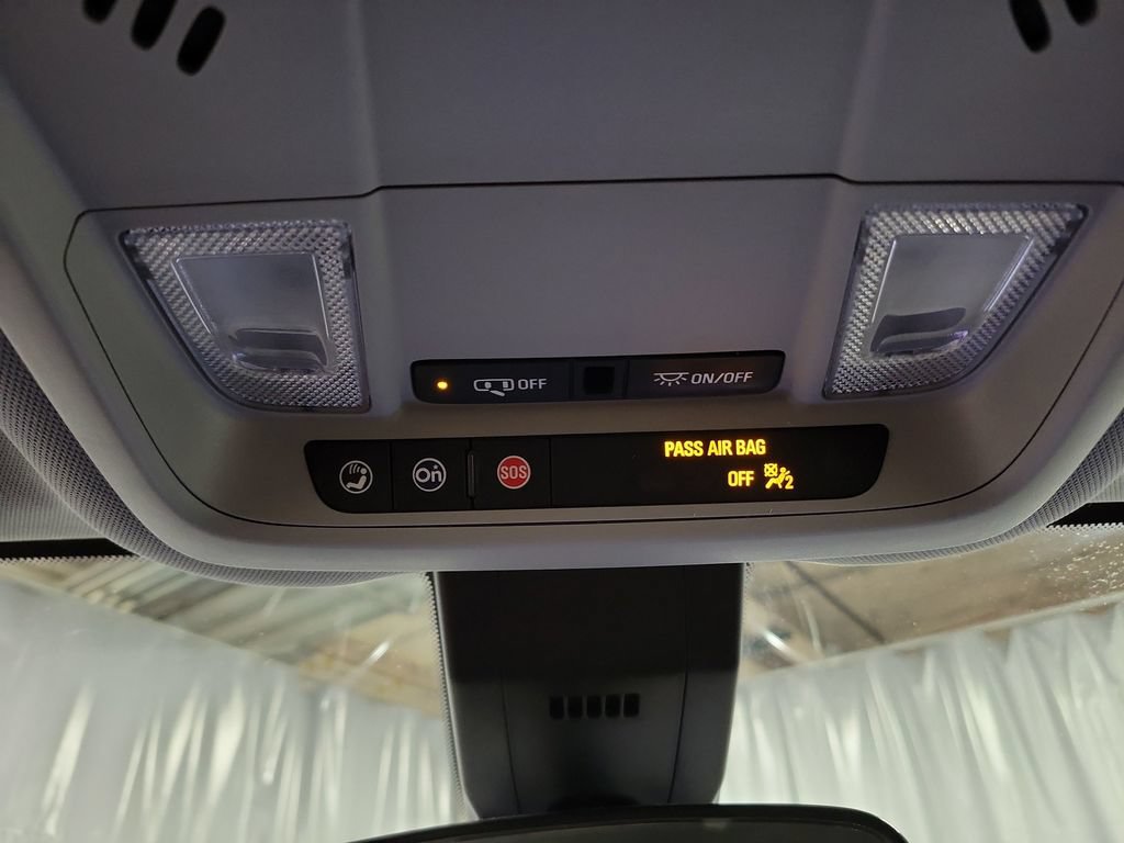Used 2023 Chevrolet Equinox LT AWD/4WD image 21