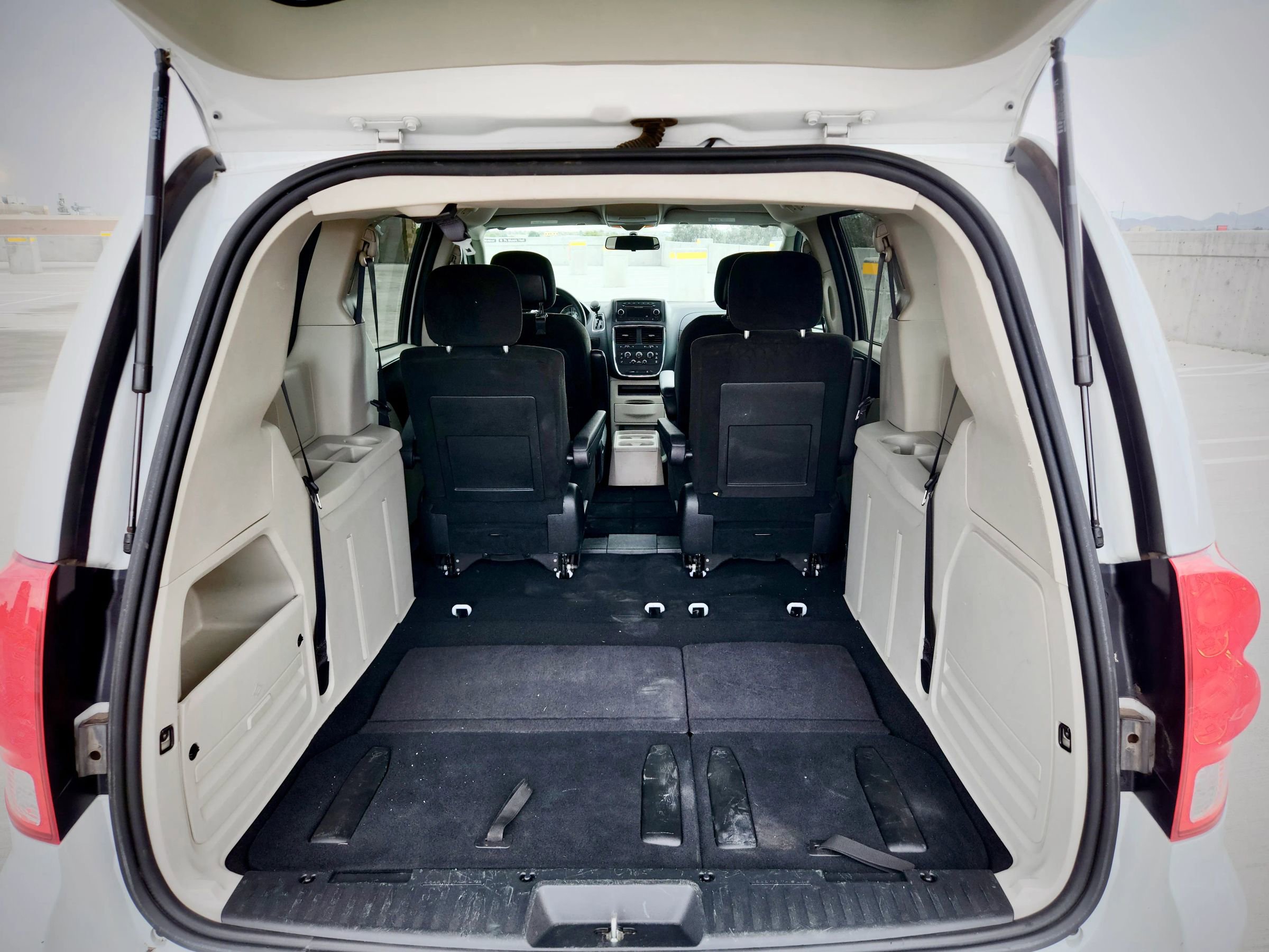 Used 2015 Dodge Grand Caravan SE w/ Quick Order Package 29E SE image 21