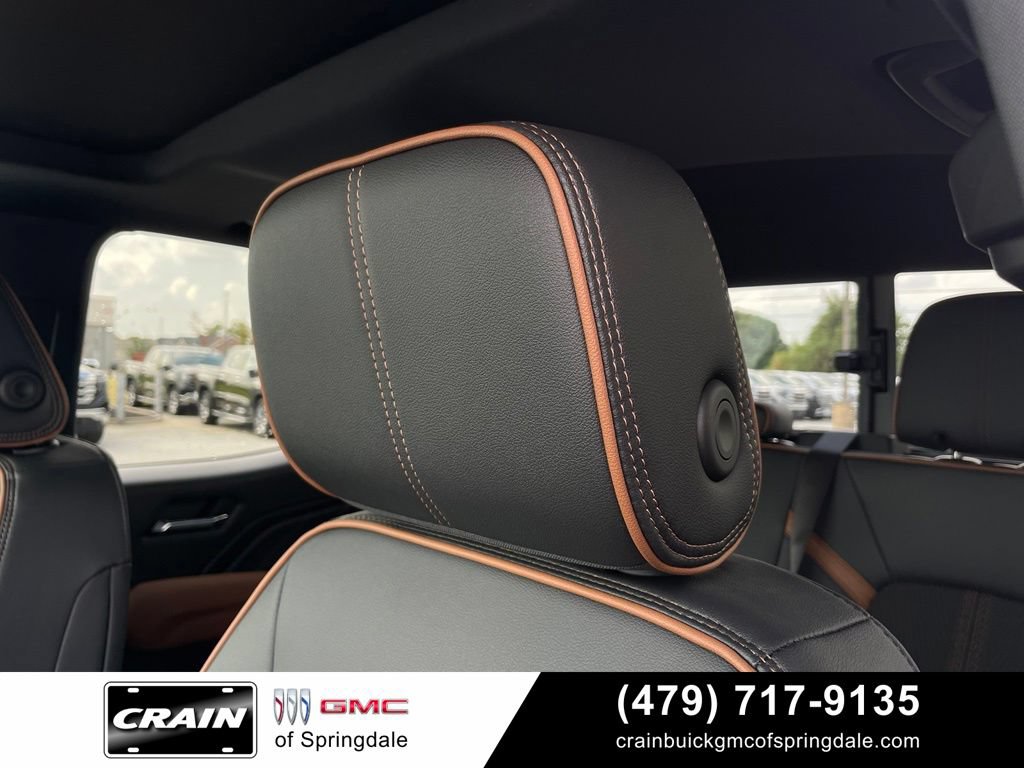 New 2026 GMC Canyon AT4 w/ Technology Plus Package AWD/4WD image 22
