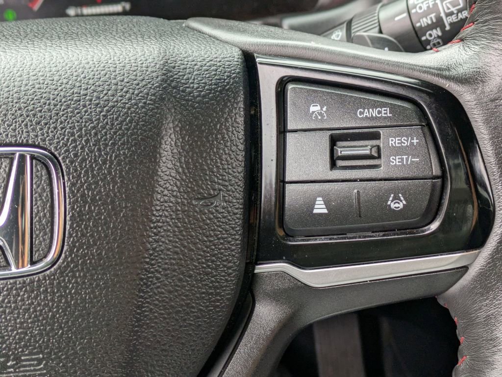 Used 2025 Honda Odyssey Sport-L image 21